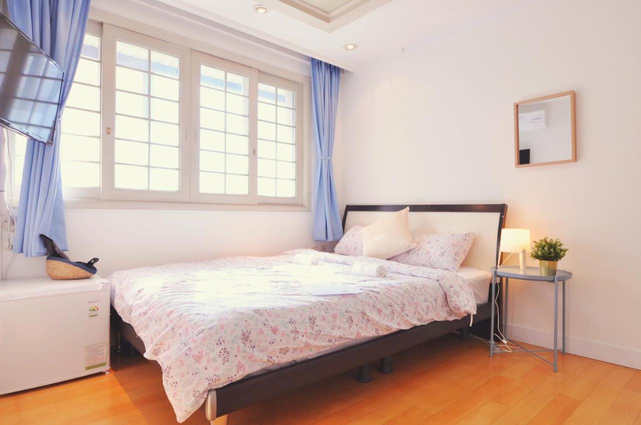 Myeongdong Rooftop Hostel Seul Dış mekan fotoğraf