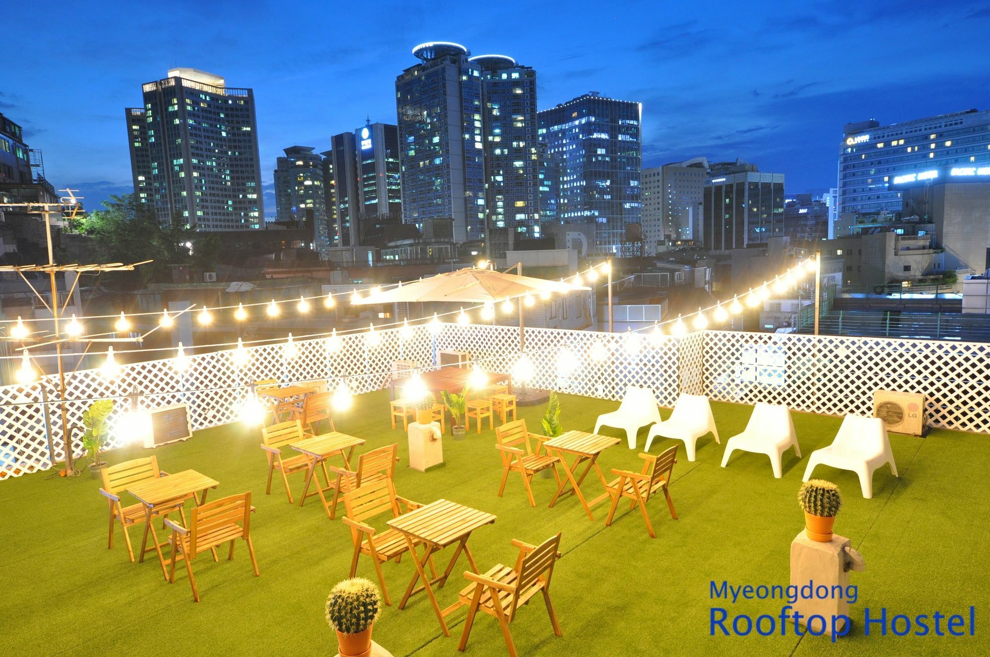 Myeongdong Rooftop Hostel Seul Dış mekan fotoğraf
