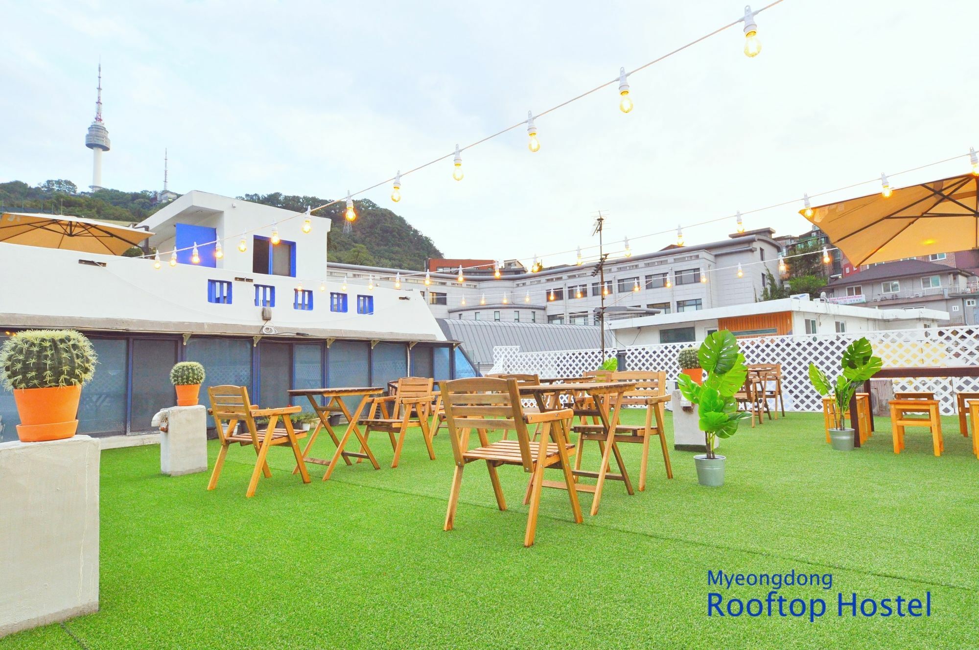 Myeongdong Rooftop Hostel Seul Dış mekan fotoğraf